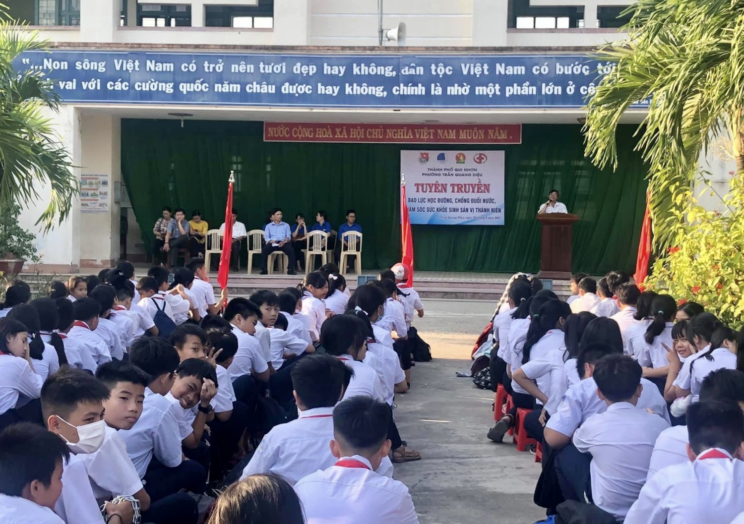 Tuyên truyền phòng, chống bạo lực học đường, chống đuối nước, chăm sóc sức khoẻ sinh sản vị thành niên