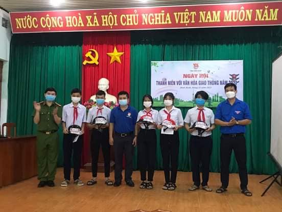 NGÀY HỘI “THANH NIÊN VỚI VĂN HÓA GIAO THÔNG”  NĂM 2021