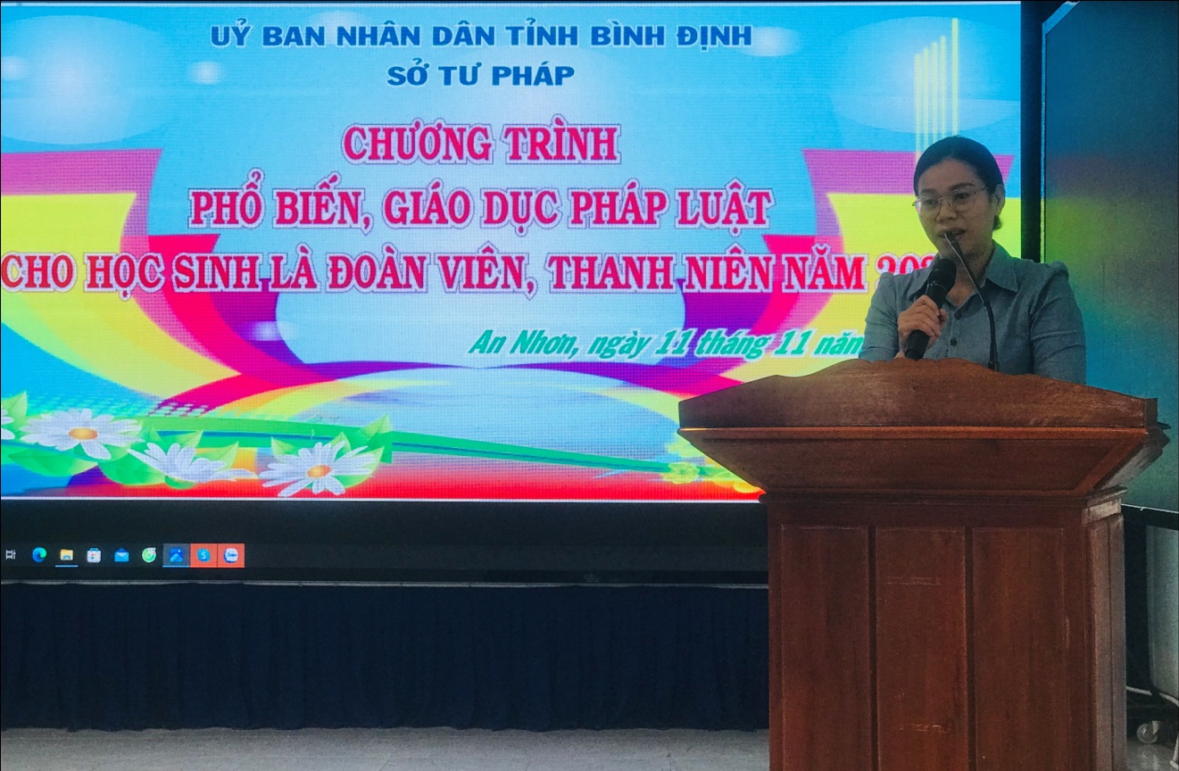 Phổ biến, giáo dục pháp luật cho học sinh Trường THPT số 3 An Nhơn